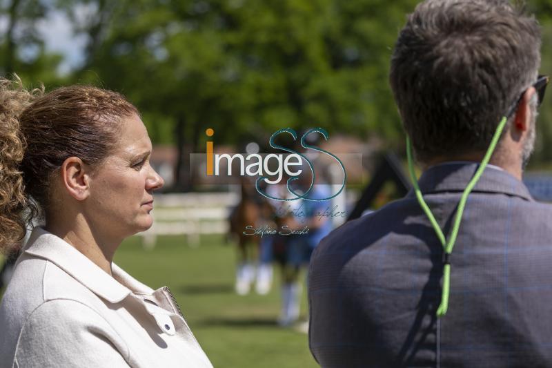 dressage PrizeGiving_Hamburg_20240512_SS350574.jpg